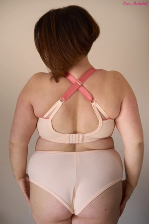 Bra semi-soft coral pink FB-PL Imię Róży