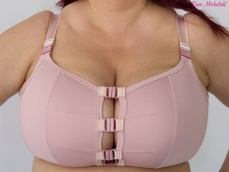Powder pink underwired top fastened at the front Top FB Kliklak Pink