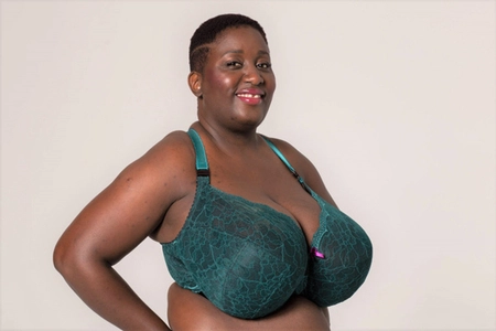 Bra semi-soft green with black FB Emerald
