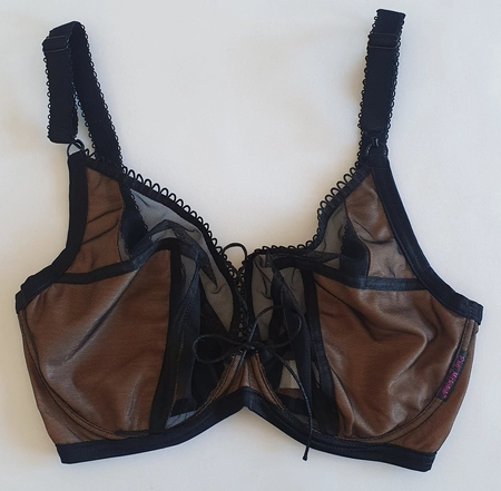 Bra soft black with beige PLM Prototype No. 49