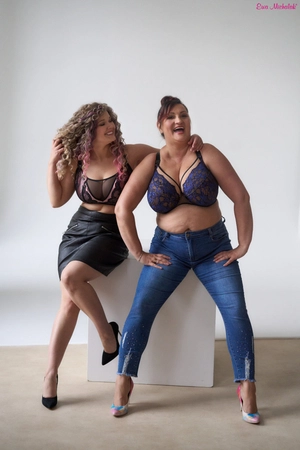 Bra semi-soft navy blue with beige FB-PL Mystery