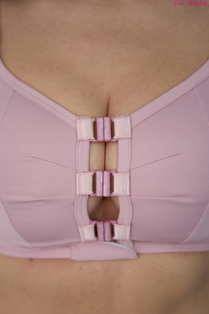 Powder pink underwired top fastened at the front Top Kliklak Pink